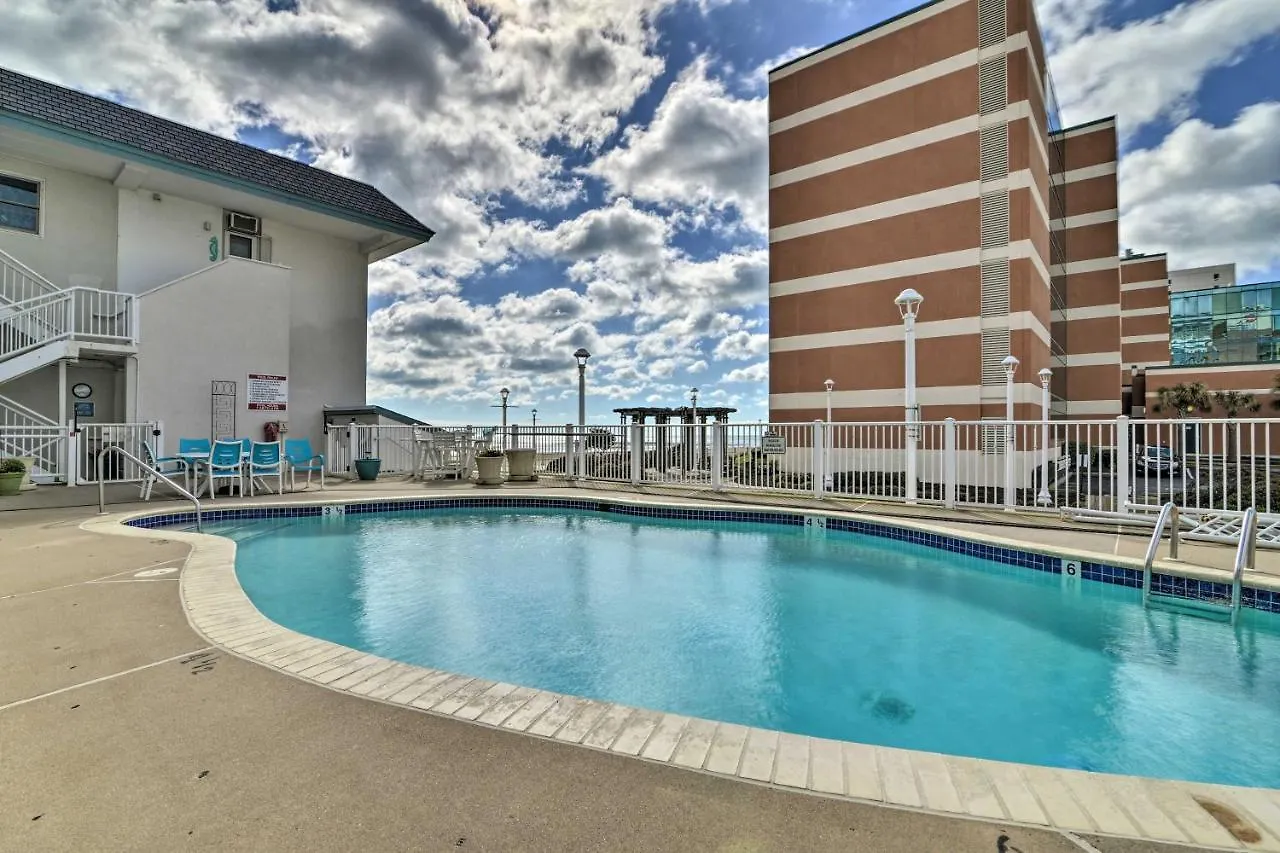 Apartment Virginia Beach Studio With Direct Beach Access!